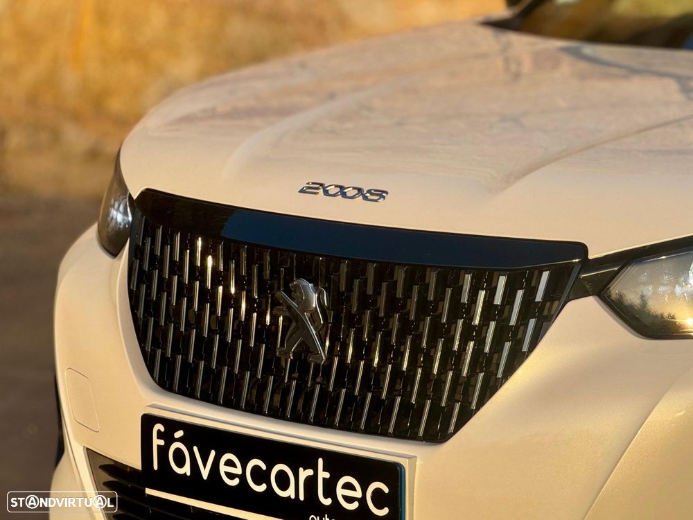 Peugeot 2008 1.2 PureTech GT Line EAT8 - 18