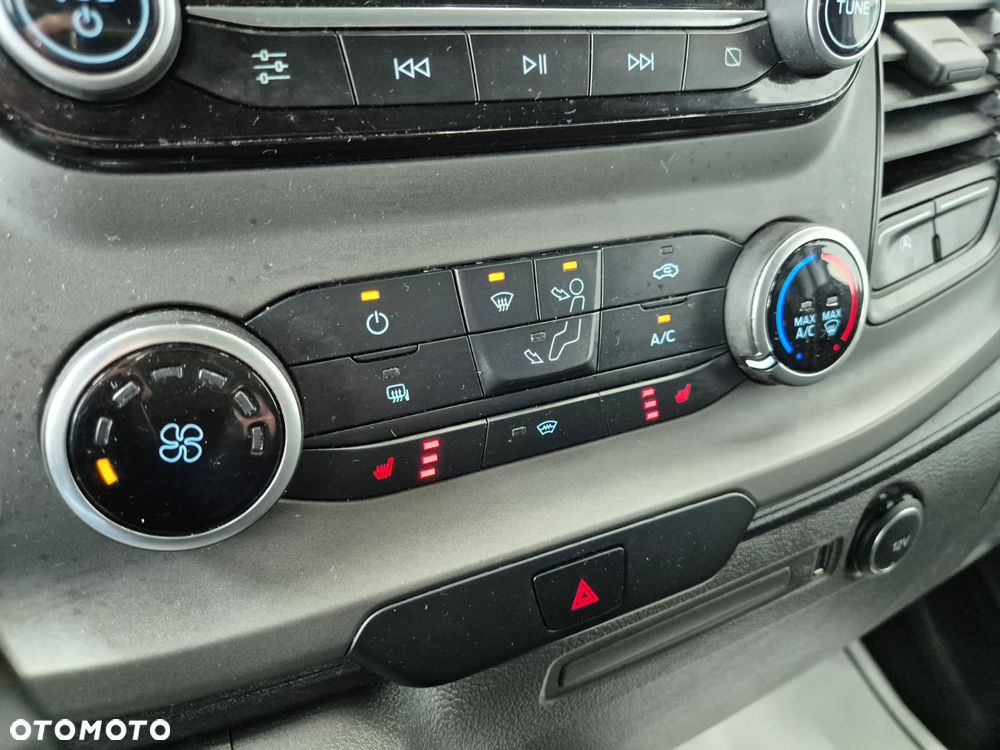 Ford Transit Custom 300 / 2.0 TDCi / AUTOMAT / 2 X BOCZNE DRZWI / MODEL 2020 / EURO 6 / WARSZTATOWY / MOBILNY SERWIS / BEZWYPADKOWY - 30