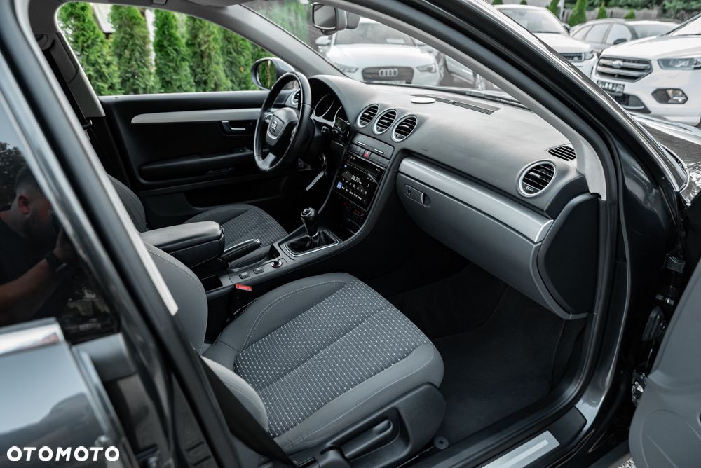Seat Exeo 1.8T Reference - 23