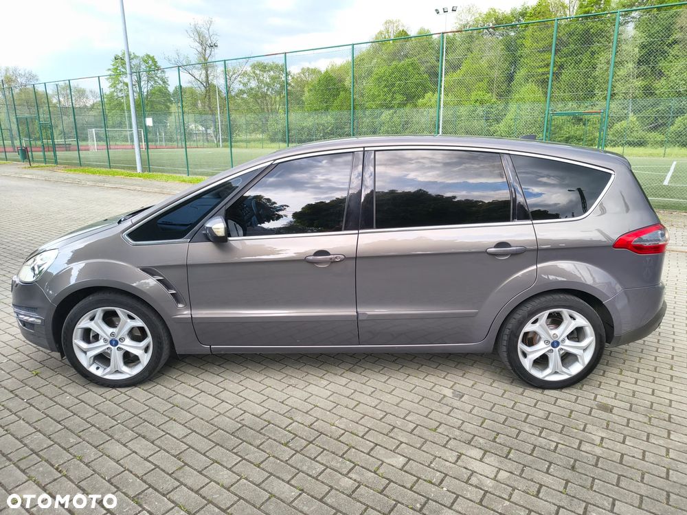 Ford S-Max - 19