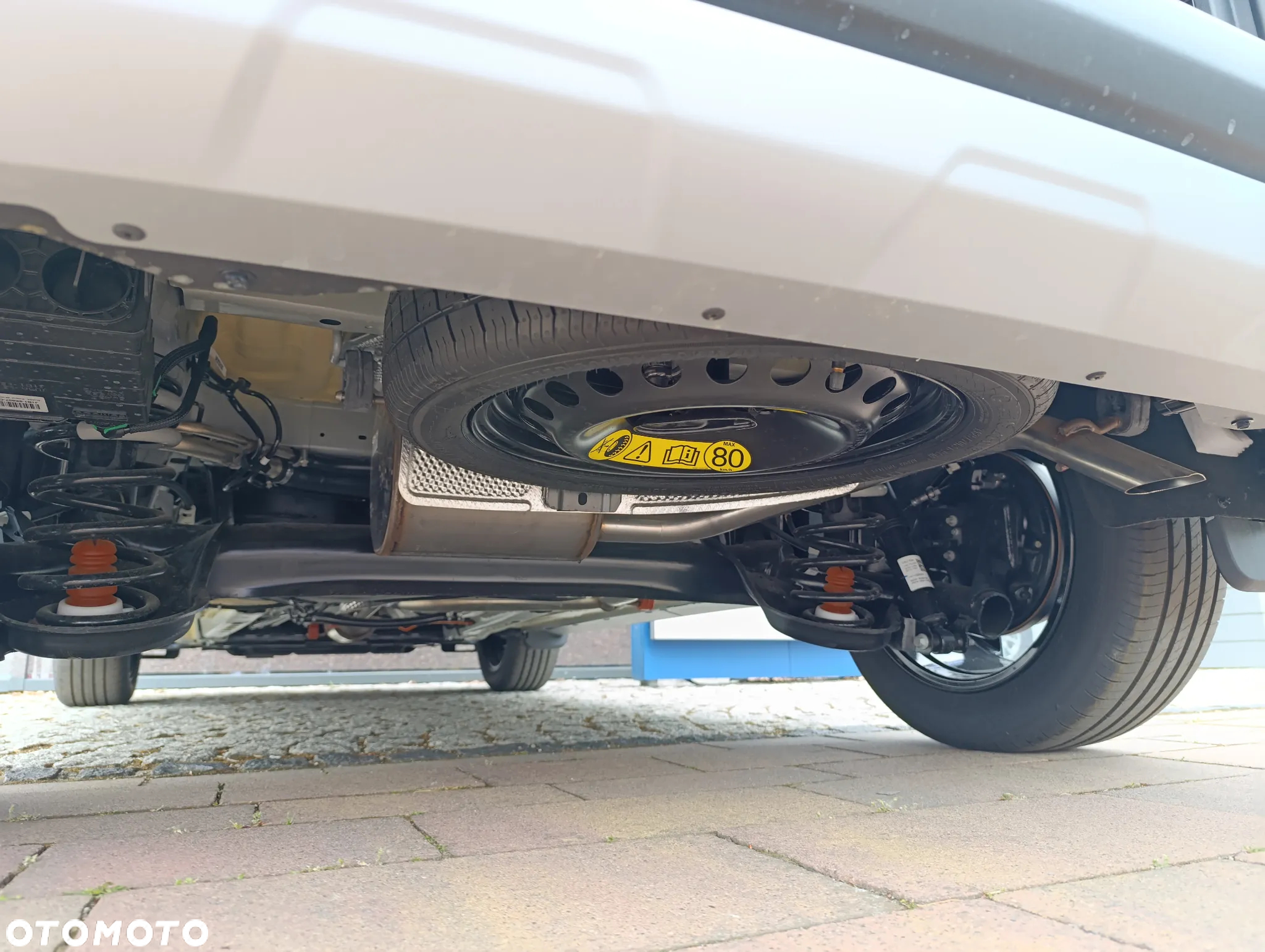 Ford Tourneo Courier 1.0 EcoBoost Active - 11