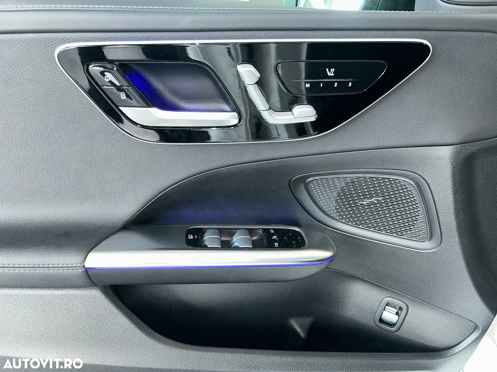 Mercedes-Benz C 180 9G-TRONIC AMG Line - 11