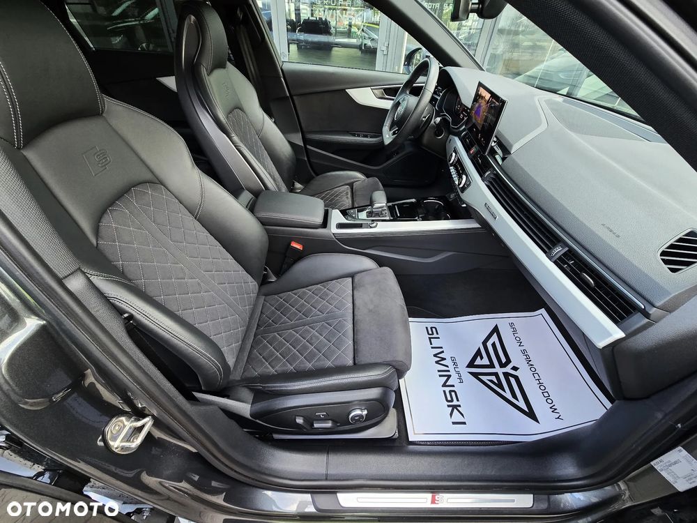 Audi A4 Avant 40 TDI quattro S tronic S line - 21