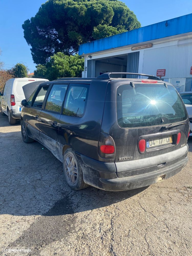 Renault Espace 2.2 dCi Authentique - 3
