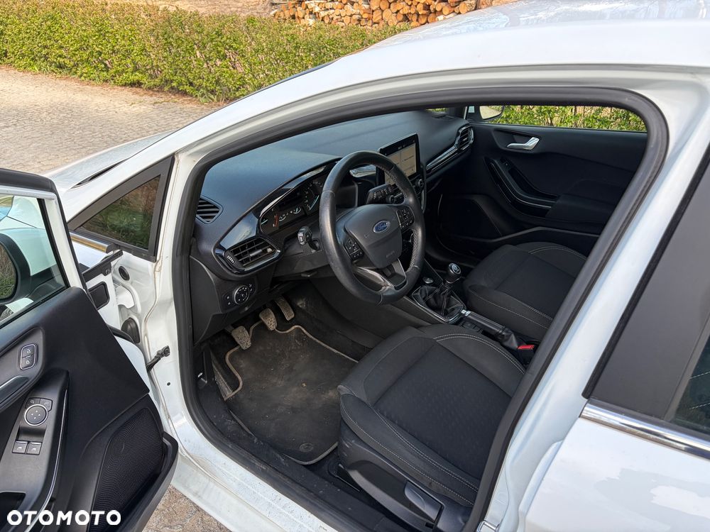 Ford Fiesta 1.1 Titanium - 25