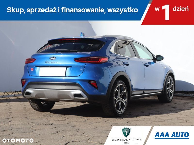 Kia XCeed - 7