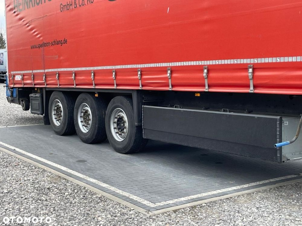 Schmitz Cargobull SCB*S3T - 4