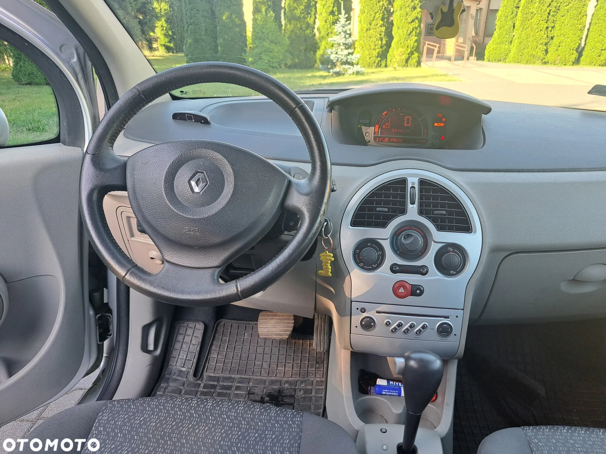 Renault Modus - 17
