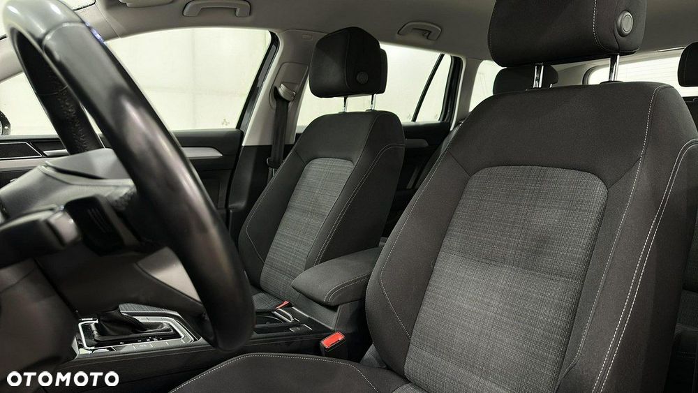 Volkswagen Passat 2.0 TDI EVO Business DSG - 10