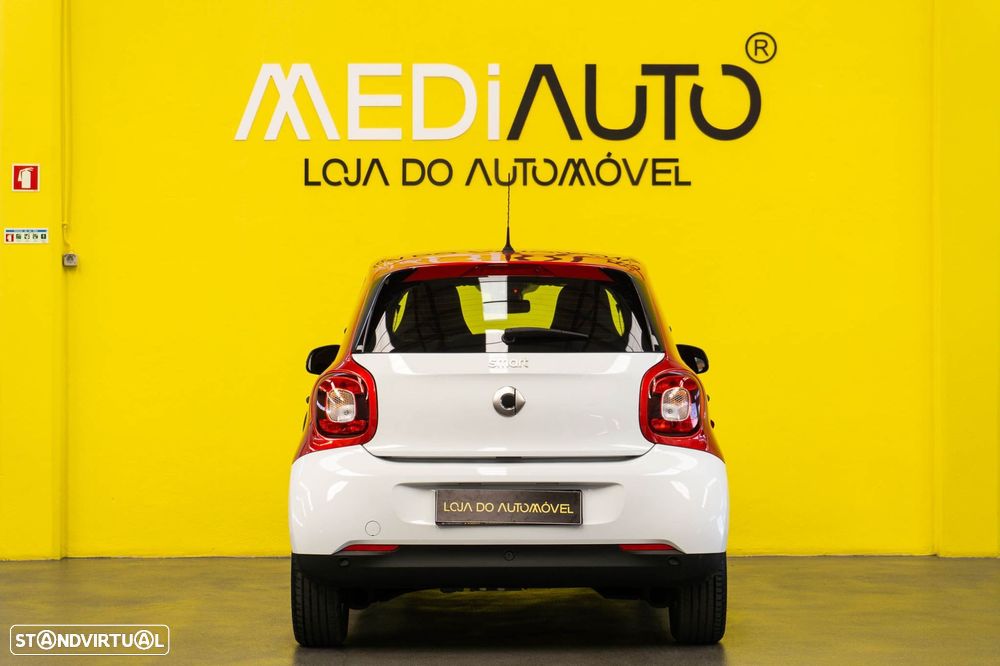 Smart ForFour EQ Pulse - 10