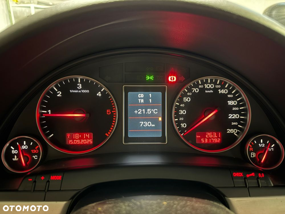 Audi A4 ver-1-9-tdi - 2