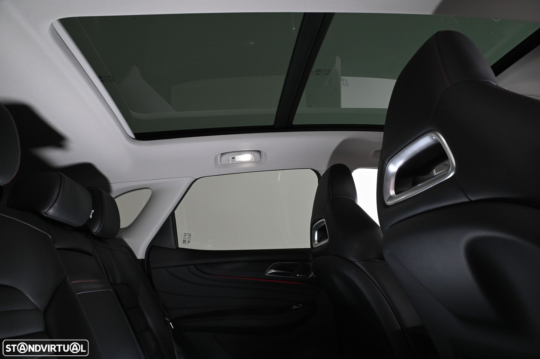 MG EHS 1.5 T-GDI Plug-in Hybrid Luxury - 18