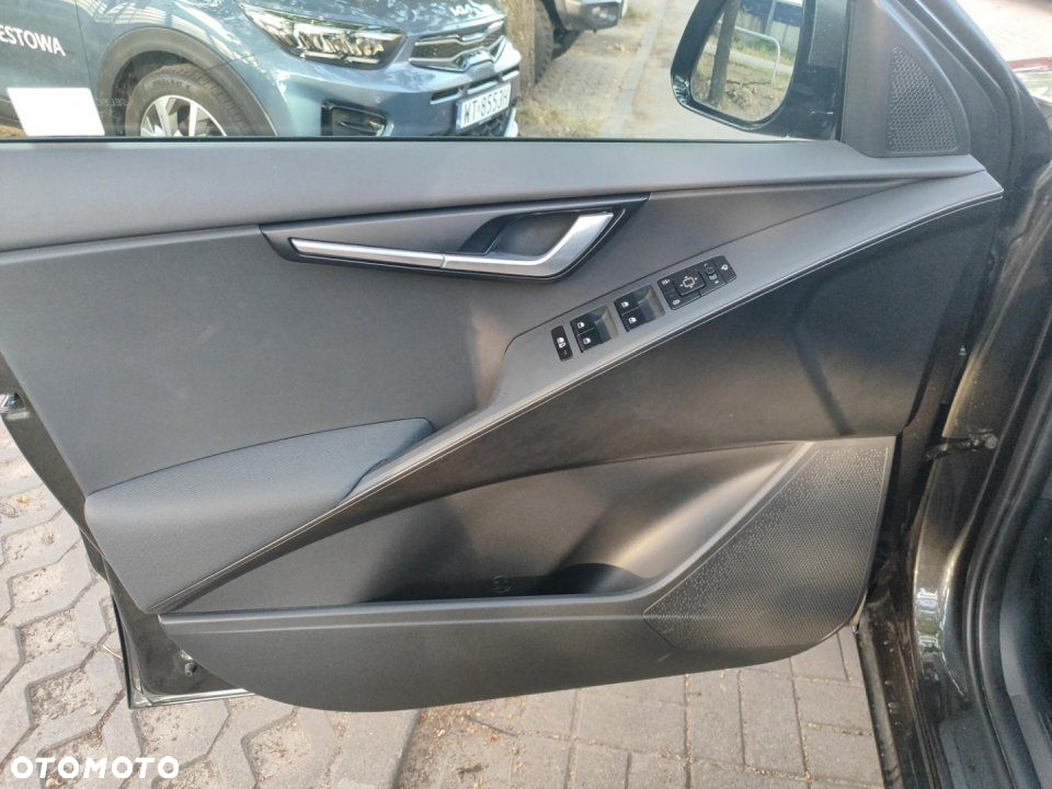 Kia Niro - 10