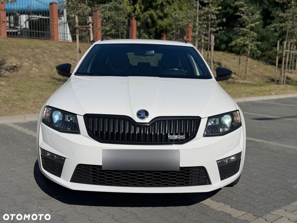 Skoda Octavia 2.0 TDI DSG RS - 1