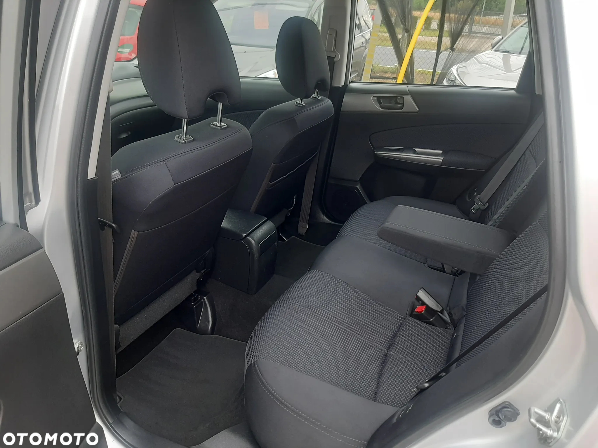 Subaru Forester 2.0i Exclusive - 13