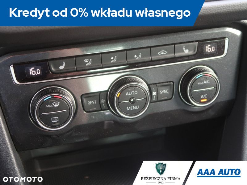 Volkswagen Tiguan - 13