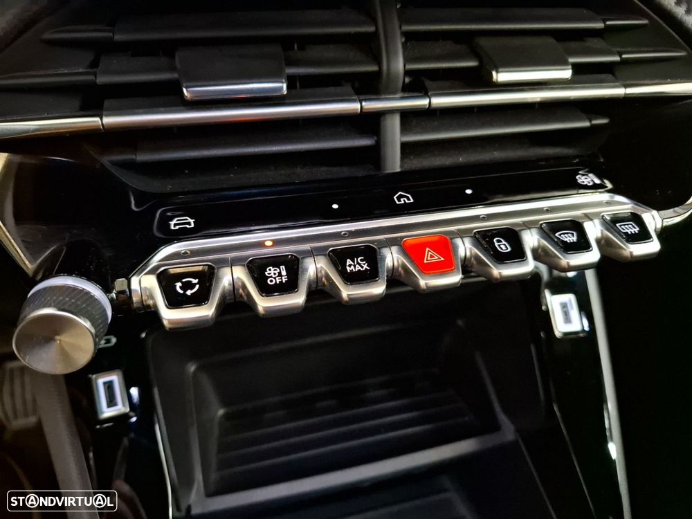 Peugeot 2008 1.2 PureTech Active - 20