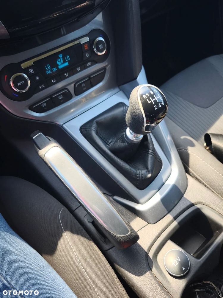 Ford Focus 1.6 TDCi Titanium - 25