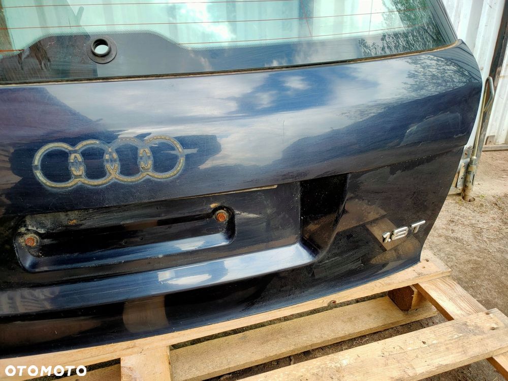 klapa bagażnika audi a4 b6 kombi lz5l - 8