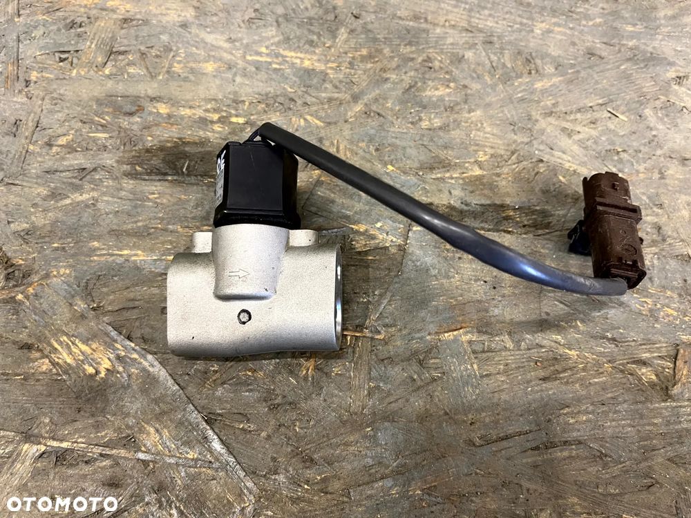 RENAULT ZOE I ZAWÓR ROZPRĘŻNY CZUJNIK KLIMATYZACJI 924876913R