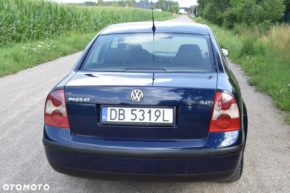 Volkswagen Passat 2.0 Comfortline - 5