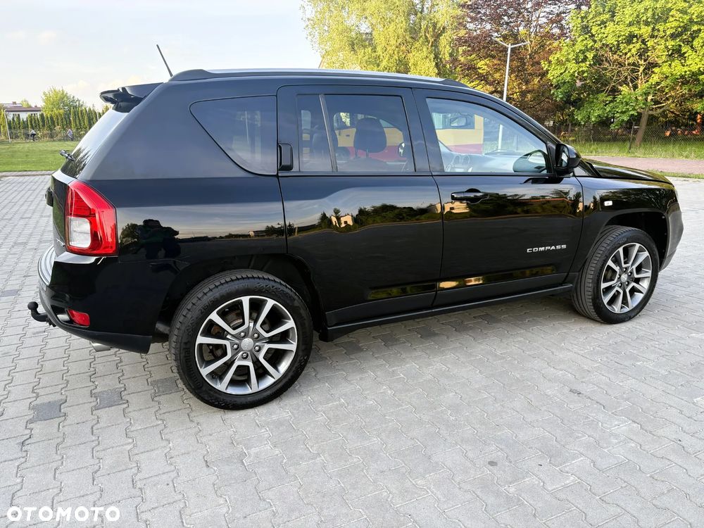 Jeep Compass - 14