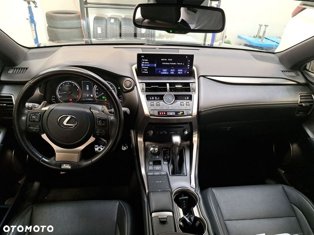 Lexus NX 300 GPF F Sport Edition AWD - 9