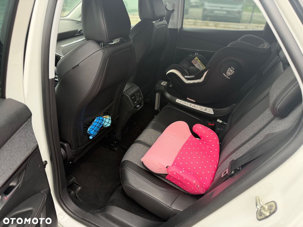 Peugeot 3008 1.2 PureTech Active S&S EAT6 - 15