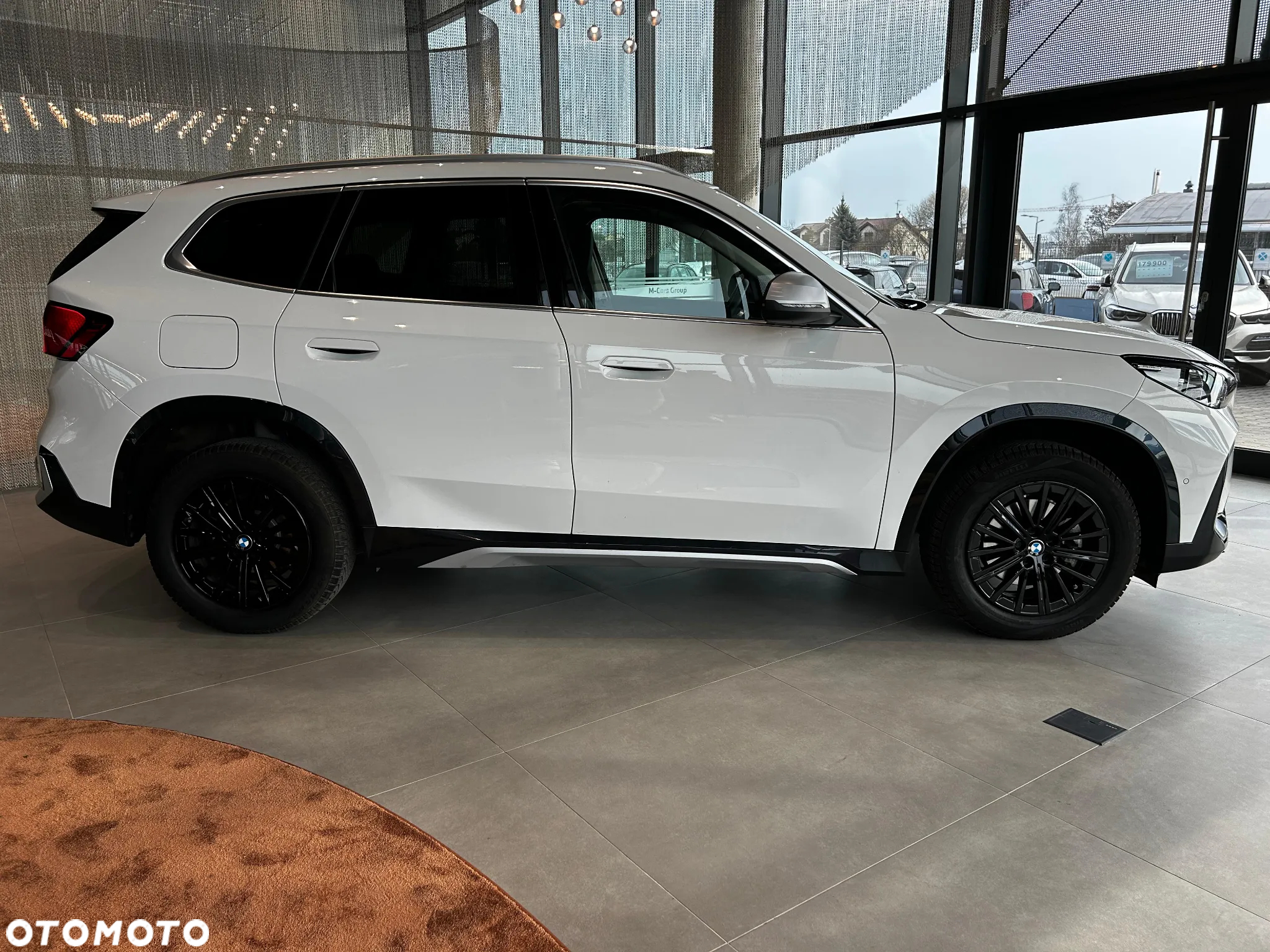 BMW X1 sDrive18i xLine - 8