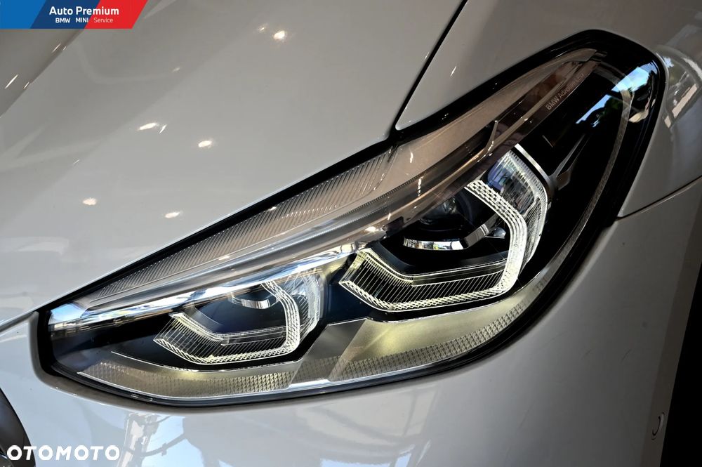 BMW X3 xDrive20i - 18