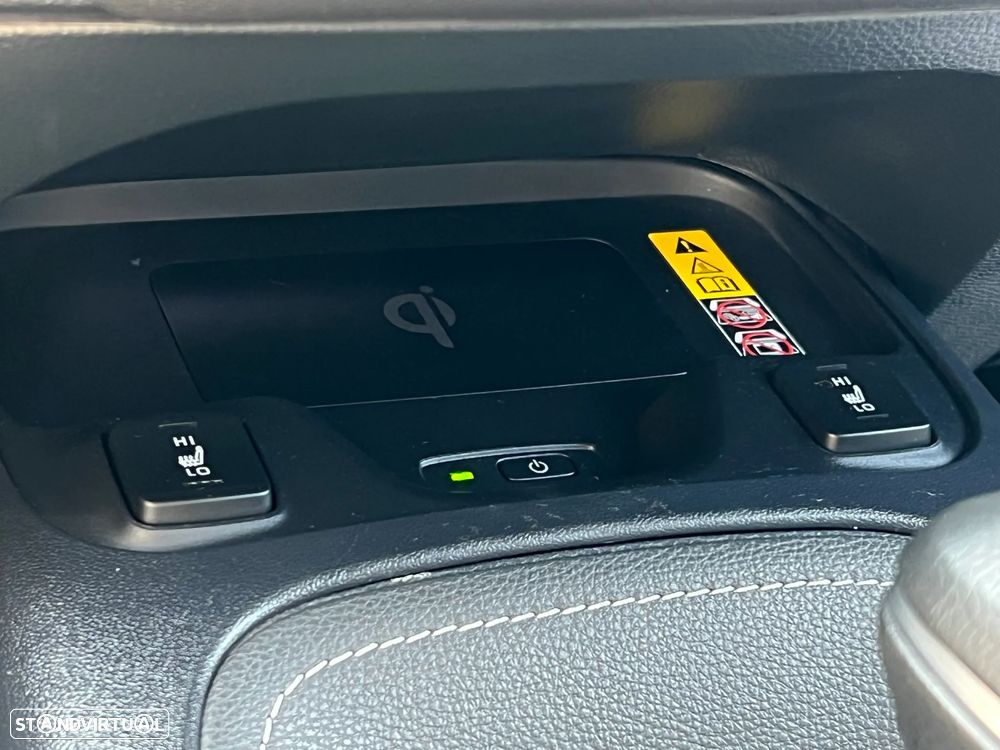 Toyota Corolla SD 1.8 Hybrid Luxury - 21