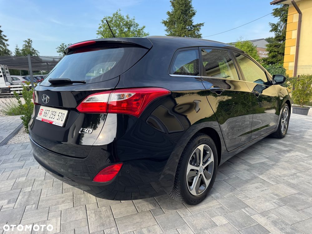 Hyundai i30 1.4 BlueDrive Run - 4