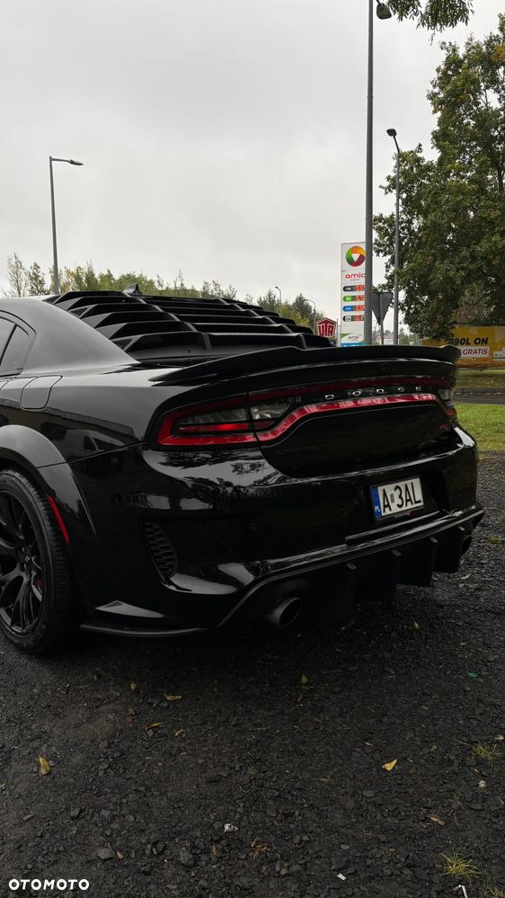 Dodge Charger 6.4 Scat Pack Widebody - 13