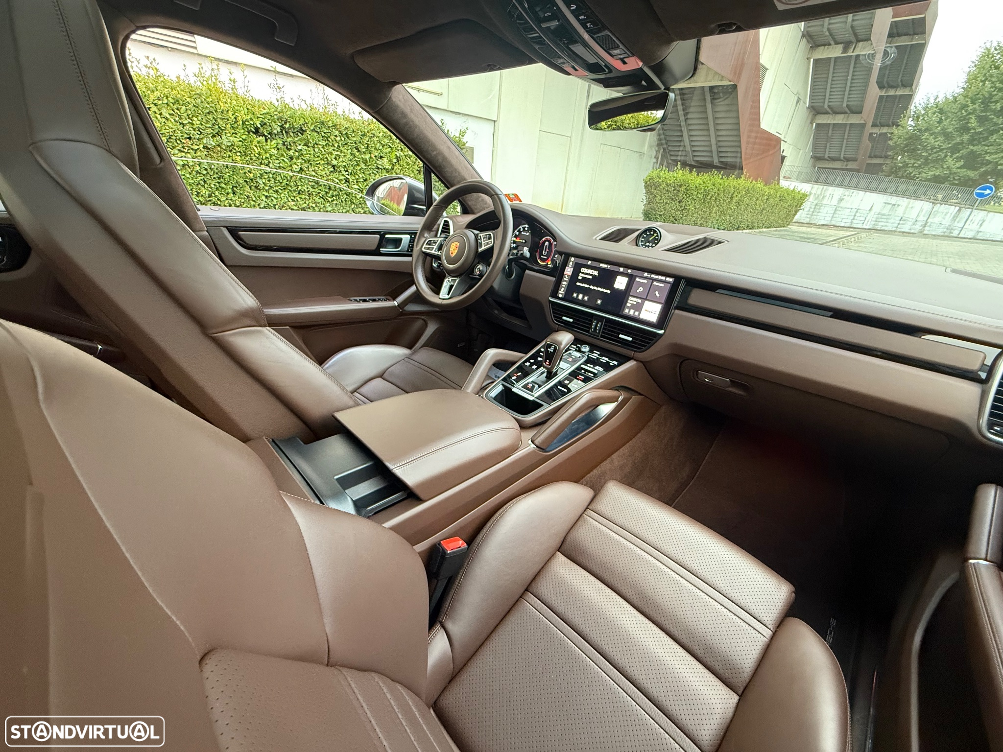 Porsche Cayenne Coupé Turbo S E-Hybrid - 34