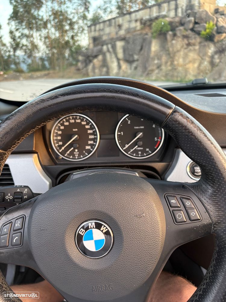 BMW 320 d Cabrio - 13