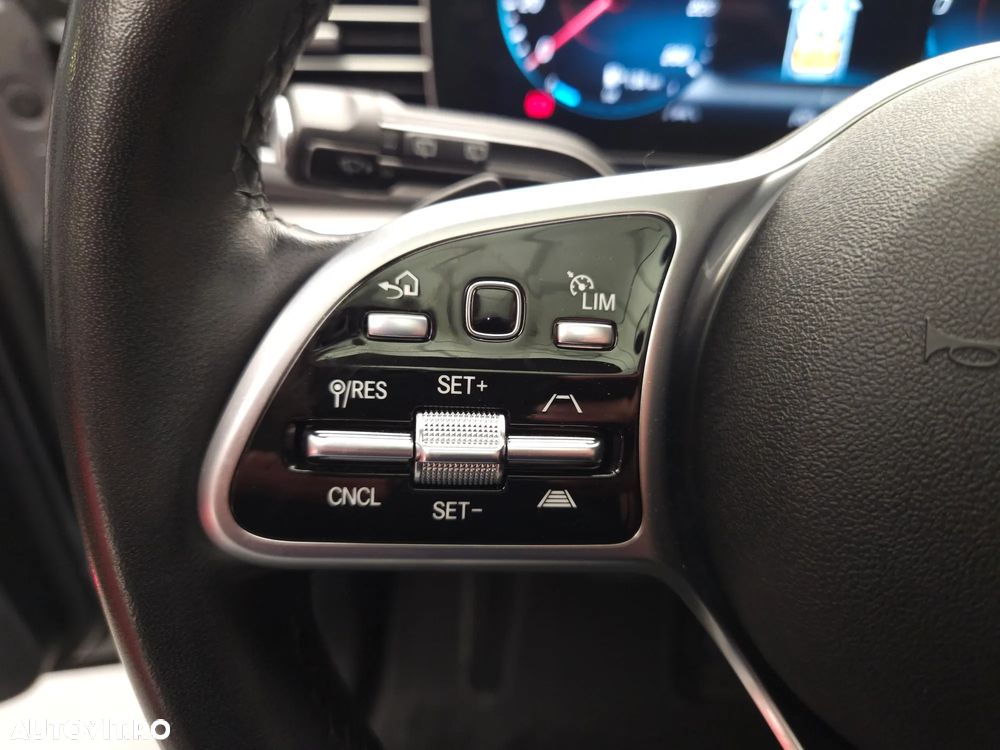 Mercedes-Benz GLE - 23