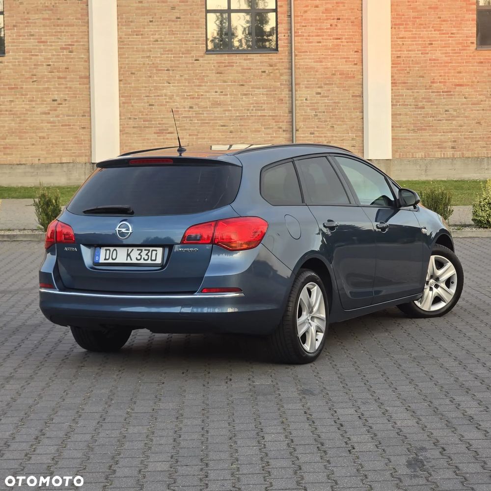 Opel Astra 1.4 Turbo Innovation - 14