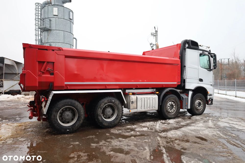 Mercedes-Benz Arocs 3253 8x4 - 12