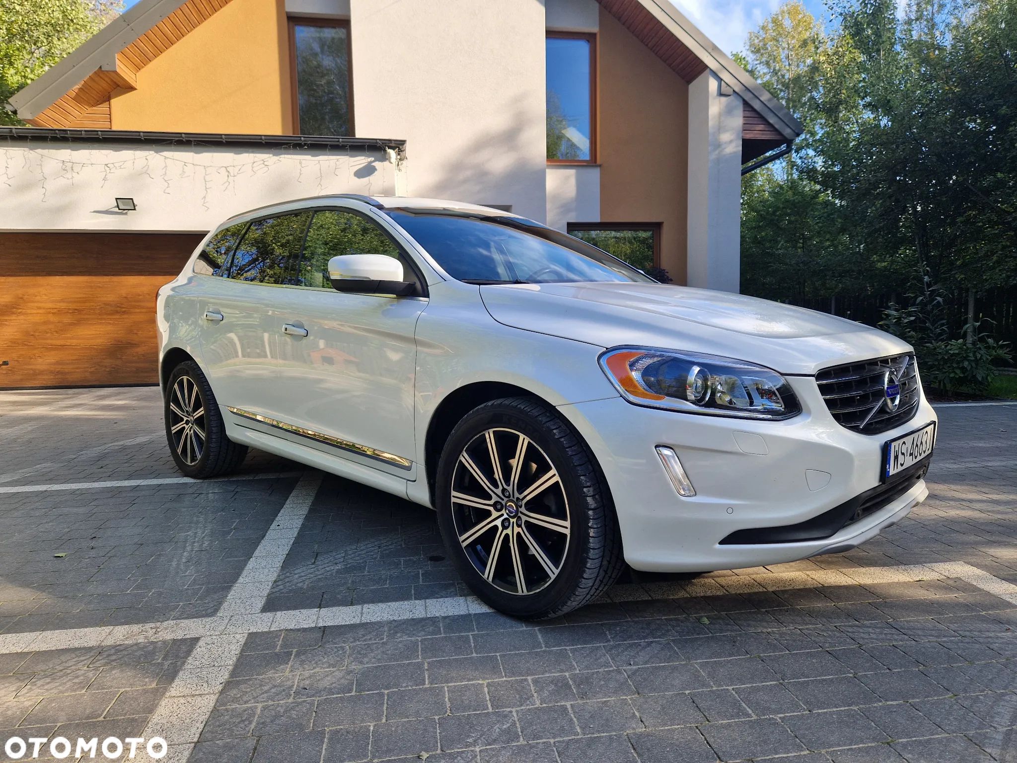 Volvo XC 60 T6 AWD Drive-E Summum - 1