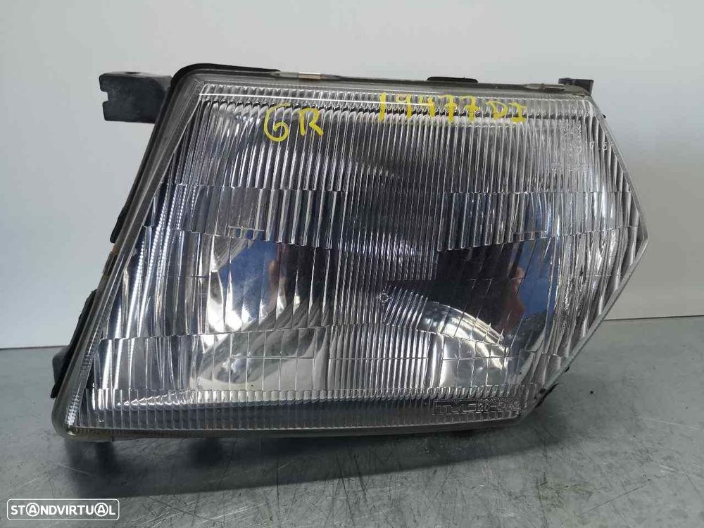 FAROL ESQUERDO NISSAN PATROL GR Y61 - 1