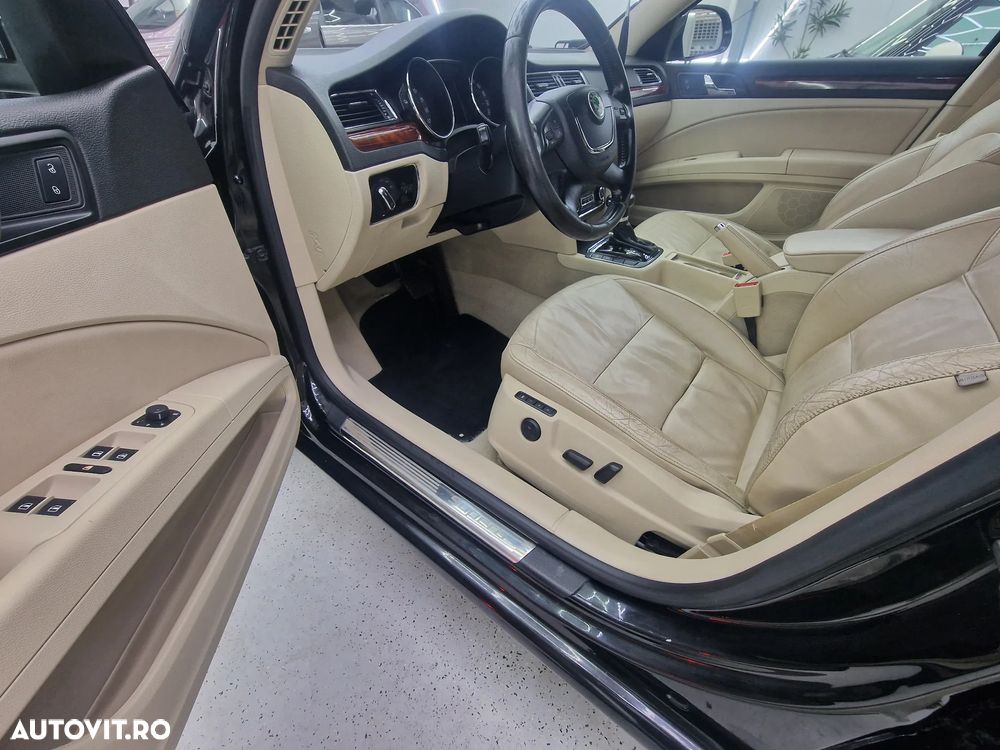 Skoda Superb 2.0 TDI Ambition DSG - 15