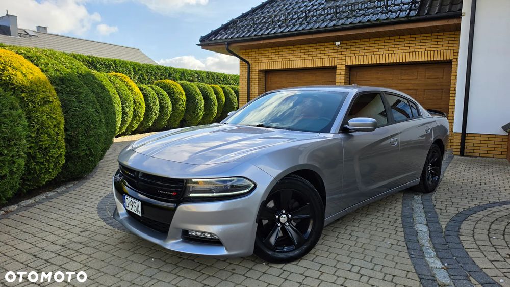 Dodge Charger - 1