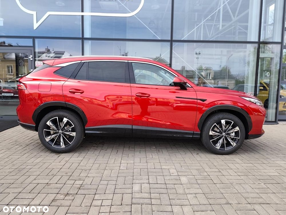 MG HS Hybrid+ - 12