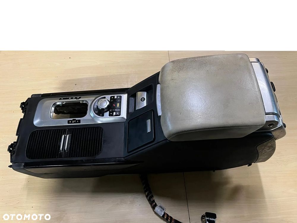 Tunel środkowy podłokietnik RANGE ROVER 3 III LM L322 Lift 2005-09 - 1