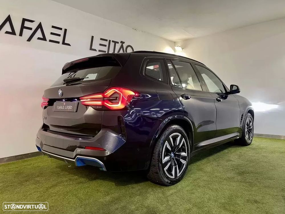 BMW iX3 M Sport Inspiring - 10
