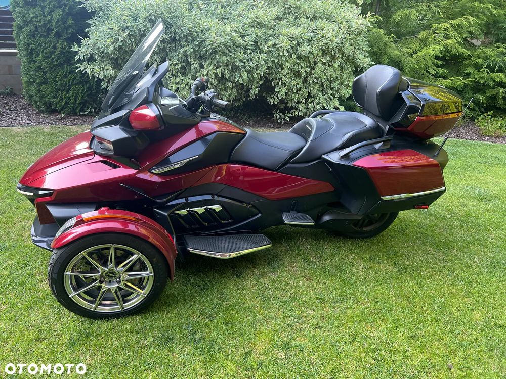 Can-Am Spyder - 4