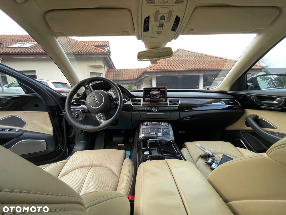 Audi A8 4.2 TDI DPF (clean diesel) quattro tiptronic Lang - 17