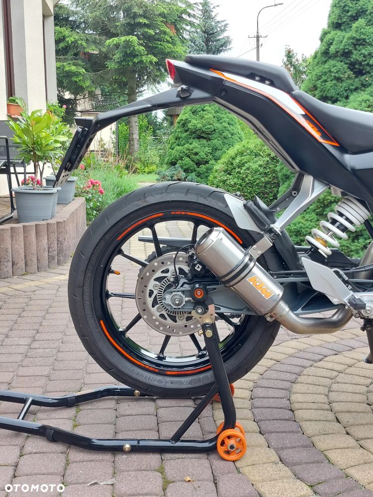 KTM Duke 125 - 8