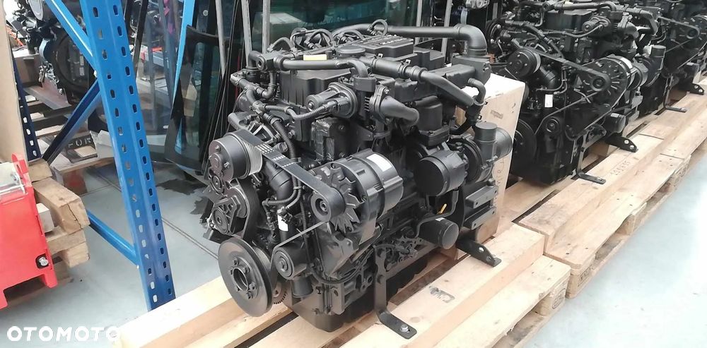 SILNIK DEUTZ TCD 3.6 L4 74,4 kW C4Ci74A NOWY 33000 zł netto - 10