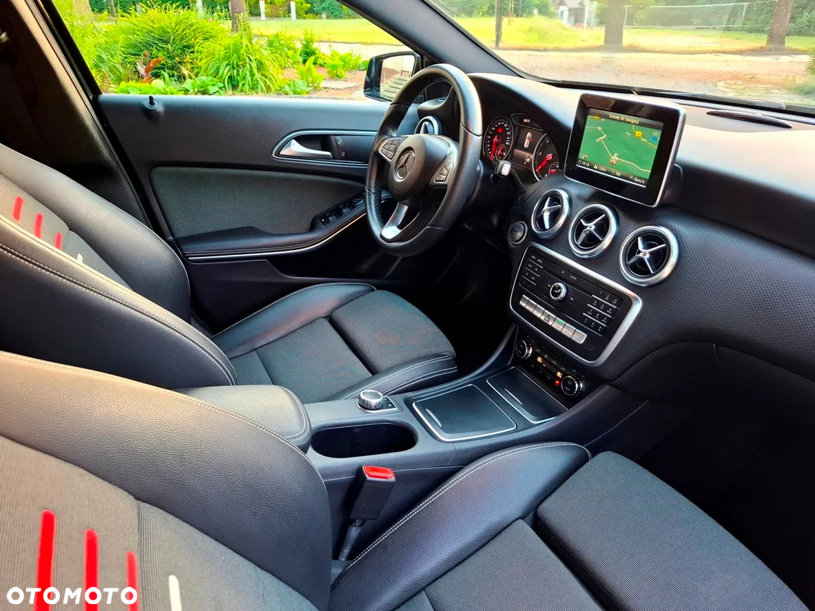 Mercedes-Benz Klasa A 180 d AMG Line 7G-DCT - 19